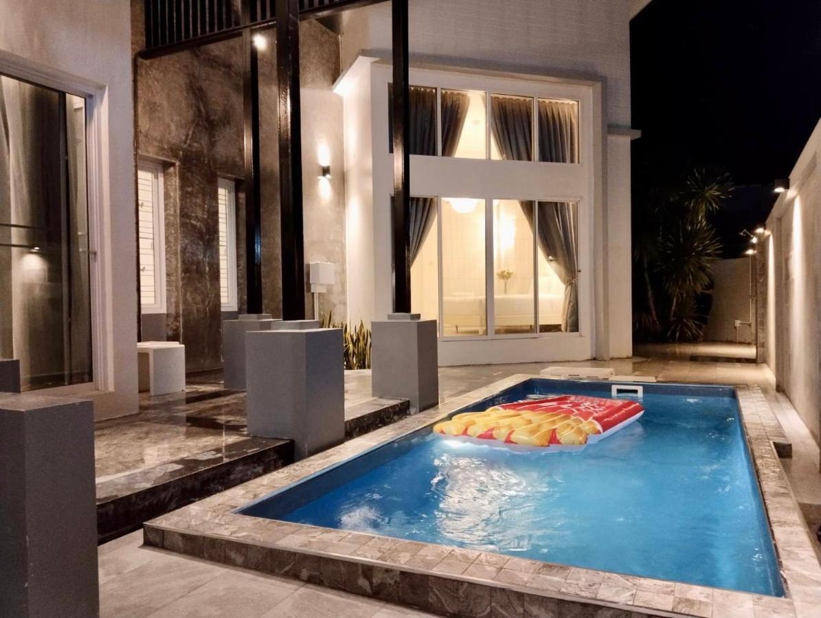 Nadda Pool Villa Ranong Ban Bang Rin エクステリア 写真